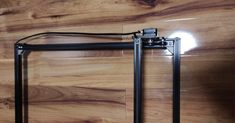 laserovy-gravirovaci-stroj-108x48cm-2500mw-big-2