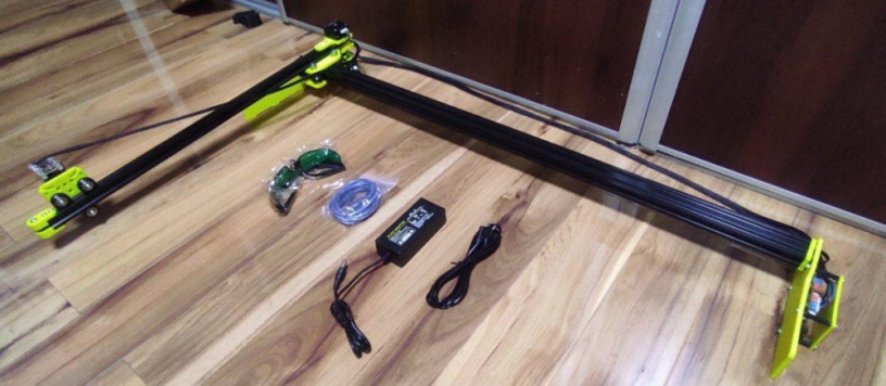 laserovy-gravirovaci-stroj-91x45cm-2500mw-big-0