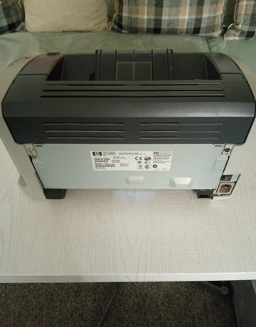 valcova-tlaciaren-hp-laserjet-1010-big-2