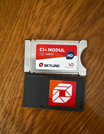 ci-moduly-skylink-cam-803-a-cam-701-big-0