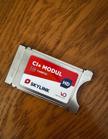 ci-moduly-skylink-cam-803-a-cam-701-big-1