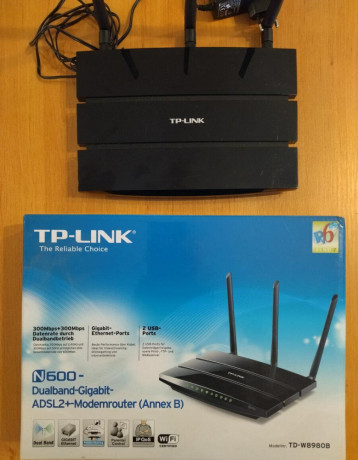 gigabitovy-router-tp-link-td-w8980b-big-2