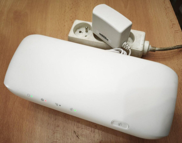 zyxel-nr5103v3-router-a-5g-antena-big-0