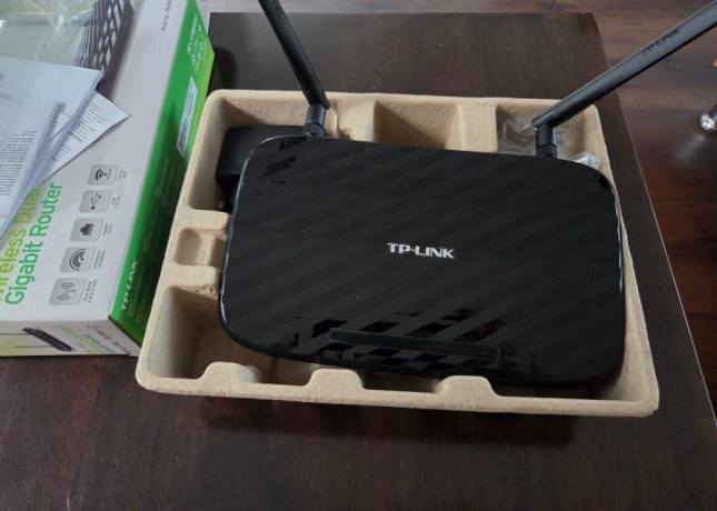 wifi-router-tp-link-archer-c2-ac750-big-1