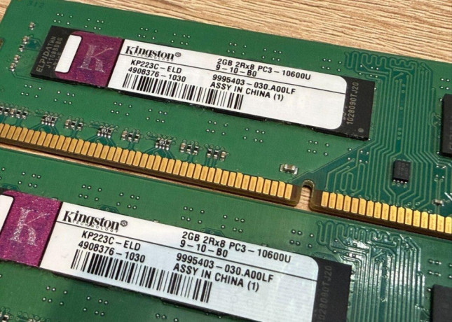 kingston-2x-2gb-ddr3-1333mhz-kp223c-eld-big-1