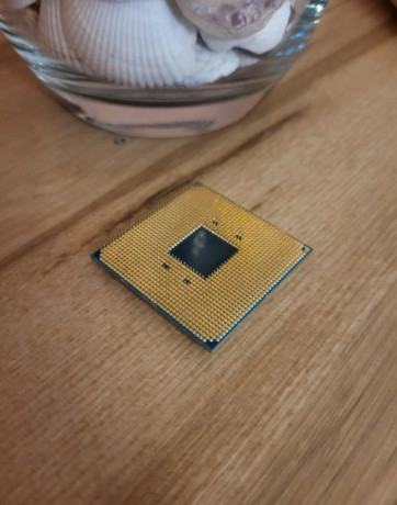ryzen-5-1400-big-2