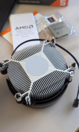 amd-ryzen-5-5600x-big-4