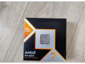 amd-ryzen-7-9850x3d-small-0