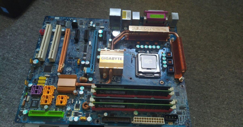 zakladna-doska-gigabyte-ga-965-big-1