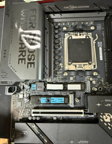 predam-asus-rog-strix-x870e-e-gaming-wifi-socket-am5-big-3