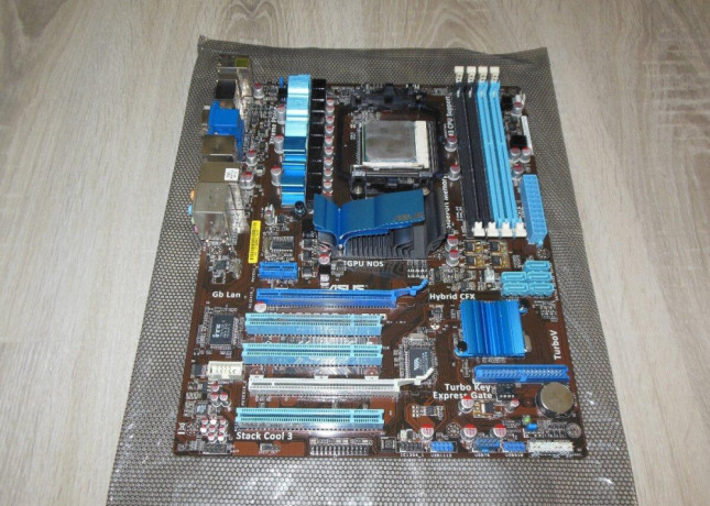 asus-m4a785td-v-evo-amd-athlon-ii-zavada-big-2