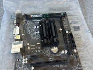 asrock-q1900m