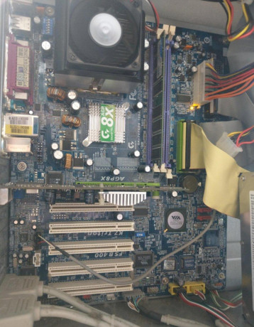 gigabyte-k7-triton-series-ga-7vaxp-a-zakladna-doska-big-2