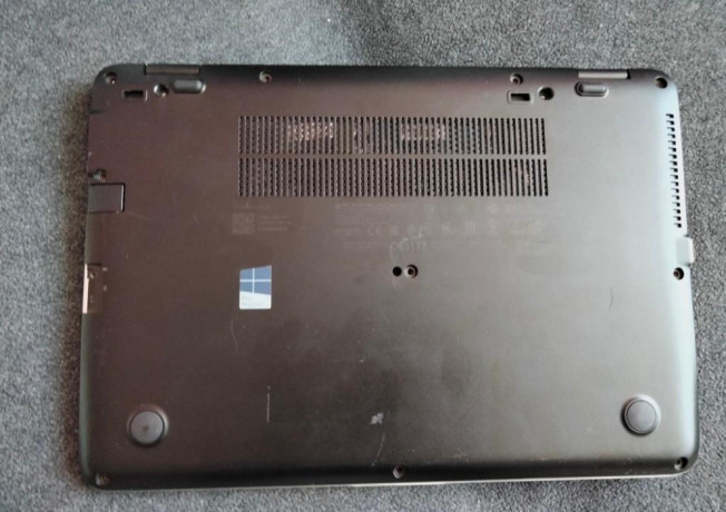 predam-zakladnu-dosku-z-notebooku-hp-elitebook-745-g4-big-3
