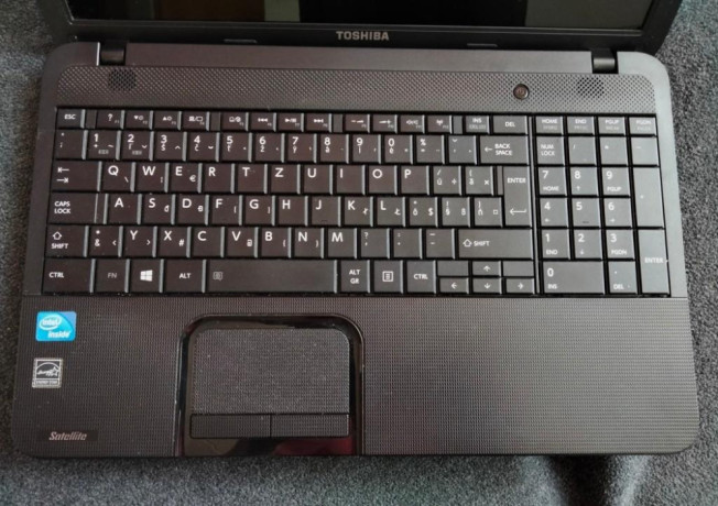 predam-zakladnu-dosku-pre-notebook-toshiba-satellite-c850-big-1
