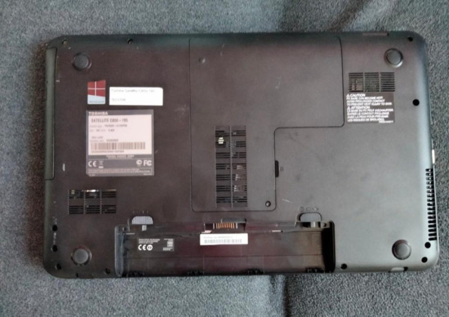 predam-zakladnu-dosku-pre-notebook-toshiba-satellite-c850-big-3