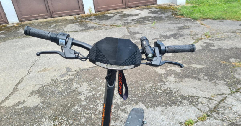 kukirin-g2-top-stav-vyborna-bateria-nove-brzdy-big-4