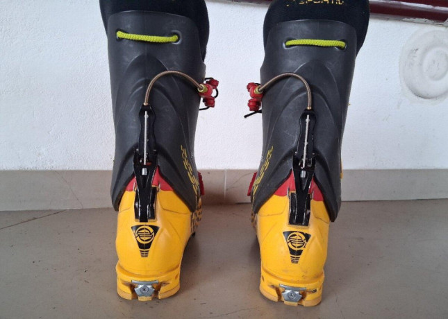 skialp-lyziarky-lasportiva-syborg-mondo-265265417-big-3