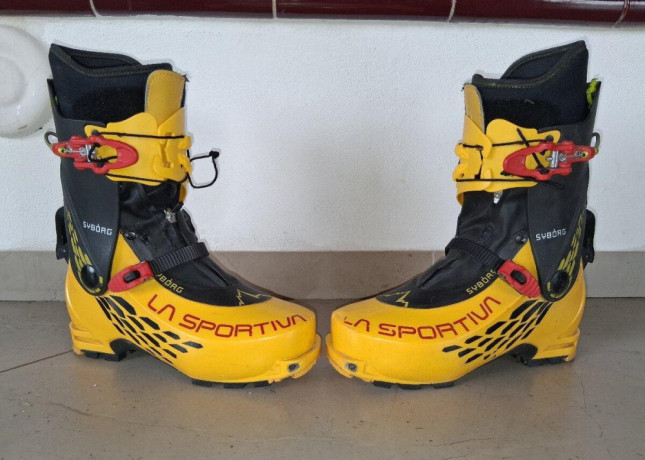 skialp-lyziarky-lasportiva-syborg-mondo-265265417-big-0