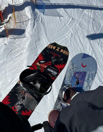 burton-trick-pony-union-contact-pro-big-0