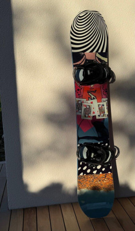 snowboard-bataleon-distortia-149-cm-big-1