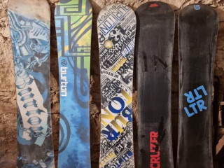 retro-snowboardy