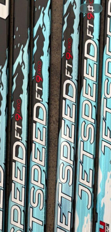 hokejka-ccm-jetspeed-ft9-pro-big-0