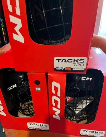 prilba-ccm-tacks-720-combo-big-1
