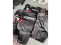 nohavice-ccm-tacks-xf-pro-small-4