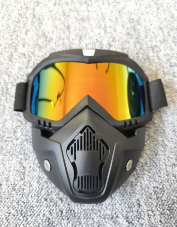 maska-a-okuliare-na-lyze-motocross-bicykel-big-0