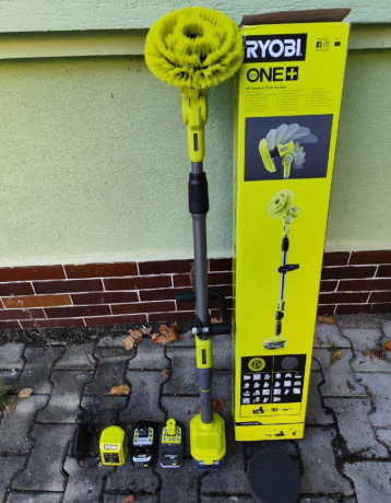 ryobi-18v-one-aku-teleskopicka-kefa-2x-bateria-big-1