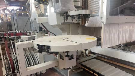 cnc-obrabacie-centrum-big-2