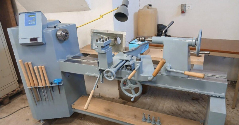 sustruh-na-drevo-big-0