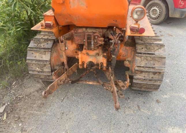 pasovy-traktor-fiat-455-big-2