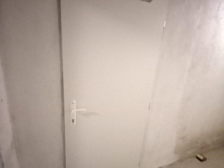 protipoziarne-dvere-80197-prave-poziarny-uzaver