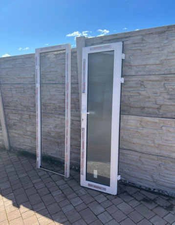 predam-nove-kvalitne-hlinikove-dvere-sirka-70-cm-big-0