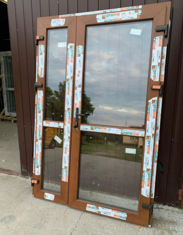 rozne-rozmery-a-farby-dvojkridlove-plastove-dvere-big-1