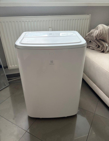 predam-mobilnu-klimatizaciu-electrolux-comfort-600-big-1