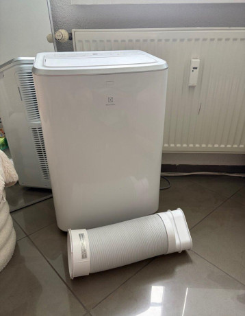 predam-mobilnu-klimatizaciu-electrolux-comfort-600-big-0