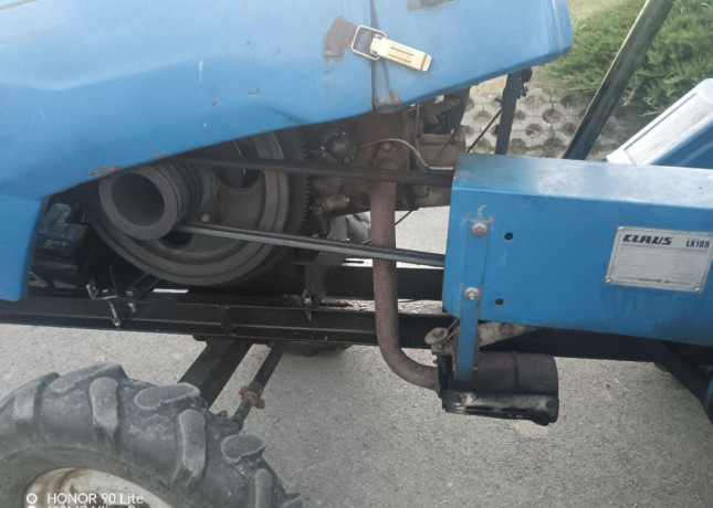 traktor-zubr-big-2