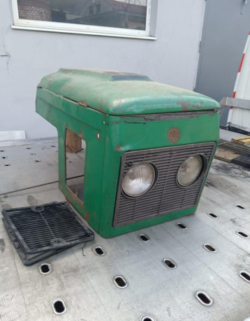 predam-kapotaz-motora-zetor-7011-za-75-eur-big-0
