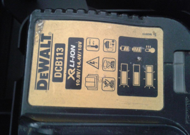 dewalt-set-srobovacka-big-1