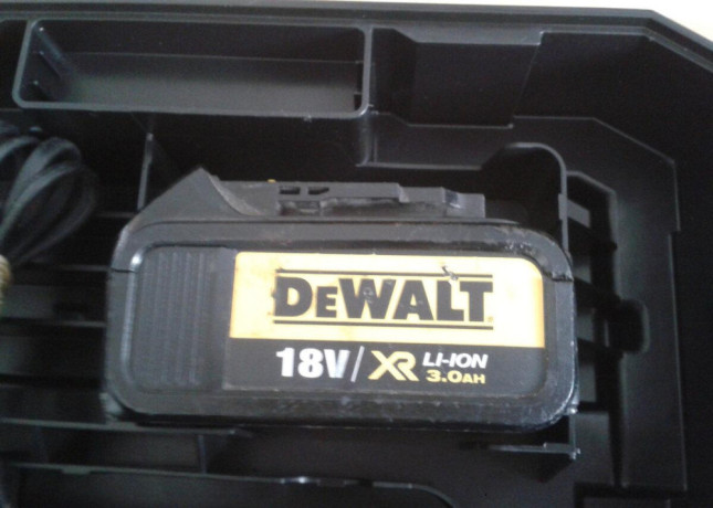 dewalt-set-srobovacka-big-2