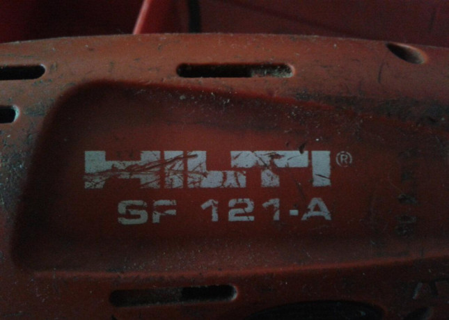 hilti-sada-srobovacka-svetlo-big-2
