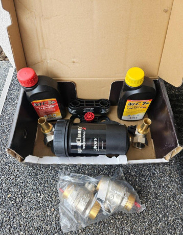 magnaclean-professional-2-magneticky-filter-na-kurenie-c-big-1