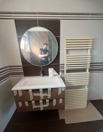 kupelnovy-radiator-isan-club-edge-big-0