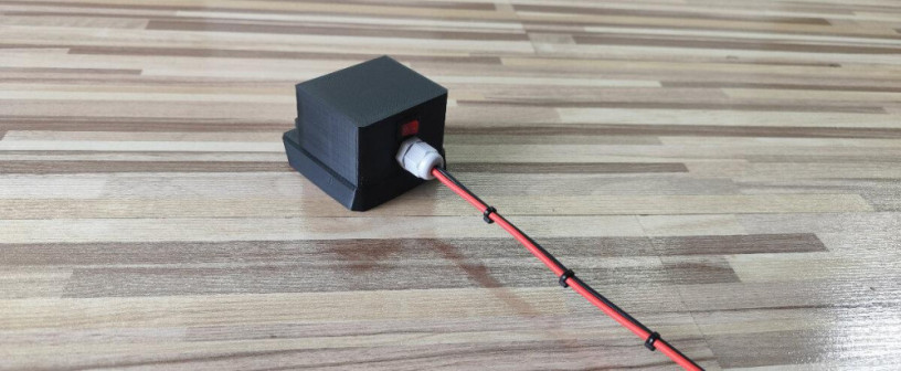 adapter-baterie-parkside-20v-s-voltmetrom-vypinac-big-4