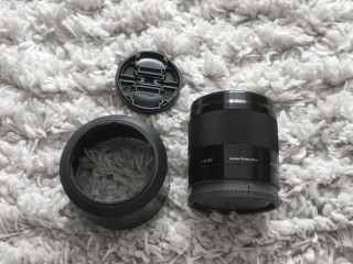 sony-e-50mm-f18-oss
