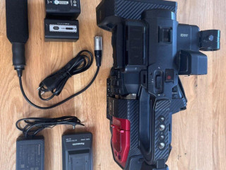 4k-videokamera-panasonic-dvx200