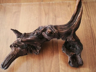koren-dark-wood